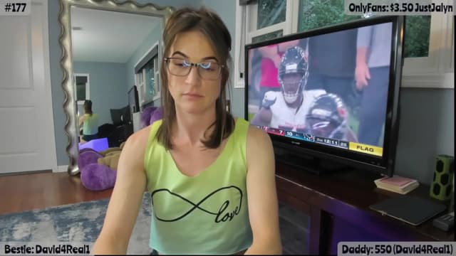 Gallery image thumbnail from Jalyn's myfreecams stream on, 09/16/2025, 01:29 image 5 of 20