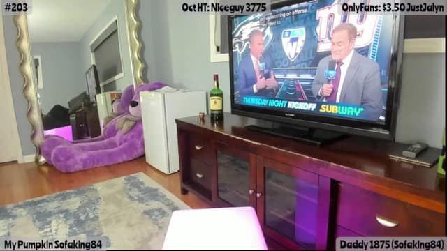 Gallery image thumbnail from Jalyn's myfreecams stream on, 10/10/2025, 01:38 image 13 of 20
