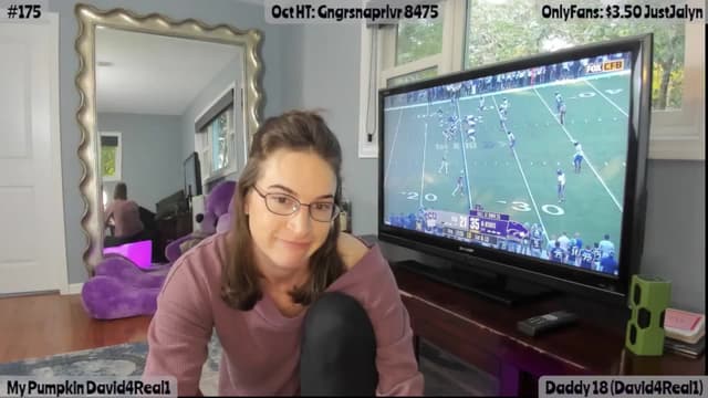 Gallery image thumbnail from Jalyn's myfreecams stream on, 10/11/2025, 23:07 image 11 of 20