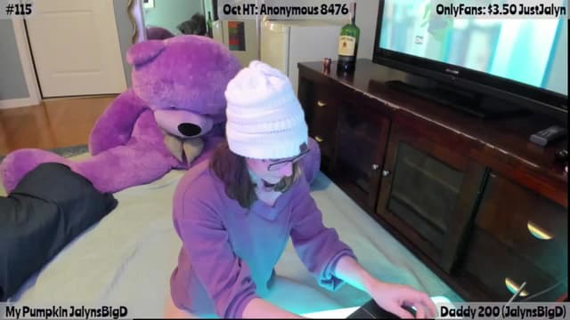 Gallery image thumbnail from Jalyn's myfreecams stream on, 10/24/2025, 24:55 image 17 of 20