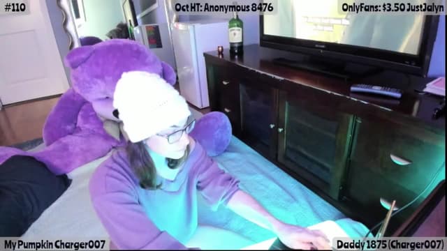 Gallery image thumbnail from Jalyn's myfreecams stream on, 10/24/2025, 02:41 image 18 of 20