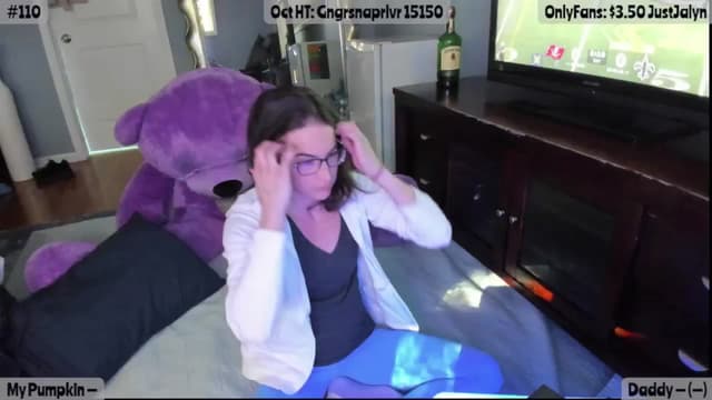 Gallery image thumbnail from Jalyn's myfreecams stream on, 10/26/2025, 22:44 image 1 of 20