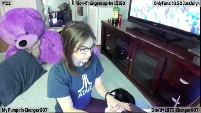Gallery image thumbnail from Jalyn's myfreecams stream on, 10/28/2025, 24:02 image 7 of 20