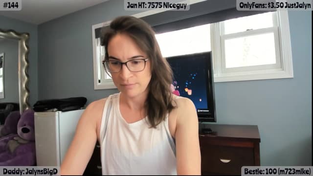 Gallery image thumbnail from Jalyn's myfreecams stream on, 01/25/2026, 16:31 image 10 of 20