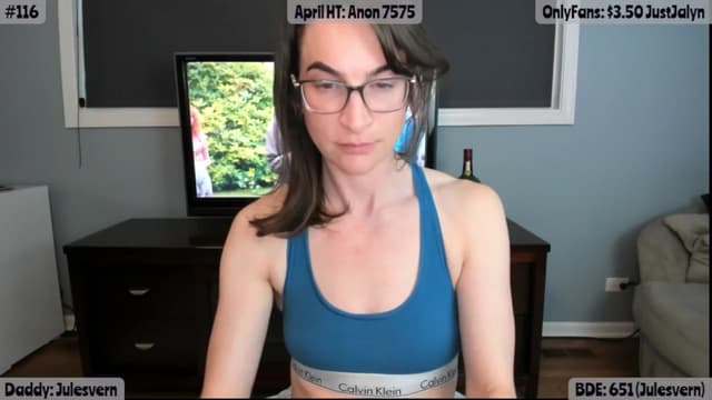 Gallery image thumbnail from Jalyn's myfreecams stream on, 04/23/2026, 24:03 image 17 of 20