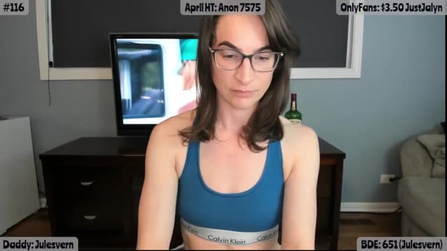 Gallery image thumbnail from Jalyn's myfreecams stream on, 04/23/2026, 01:00 image 11 of 20