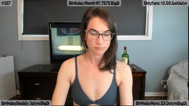 Gallery image thumbnail from Jalyn's myfreecams stream on, 05/04/2026, 24:01 image 14 of 20