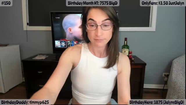 Gallery image thumbnail from Jalyn's myfreecams stream on, 05/14/2026, 01:19 image 15 of 20