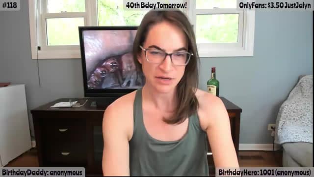 Gallery image thumbnail from Jalyn's myfreecams stream on, 05/17/2026, 23:34 image 19 of 20