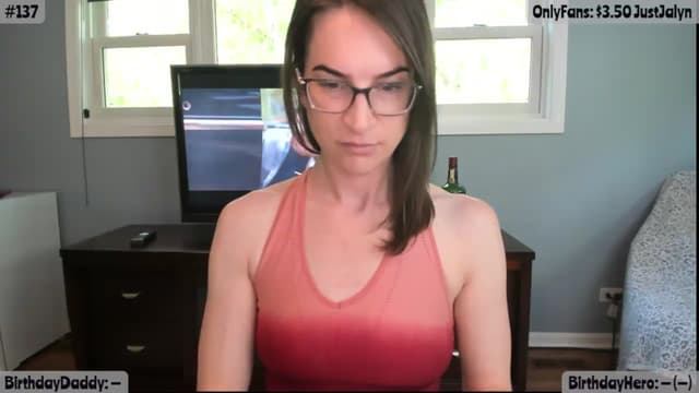 Gallery image thumbnail from Jalyn's myfreecams stream on, 05/21/2026, 23:10 image 5 of 20