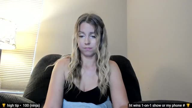 Gallery image thumbnail from Jayne's myfreecams stream on, 02/28/2024, 20:06 image 14 of 20