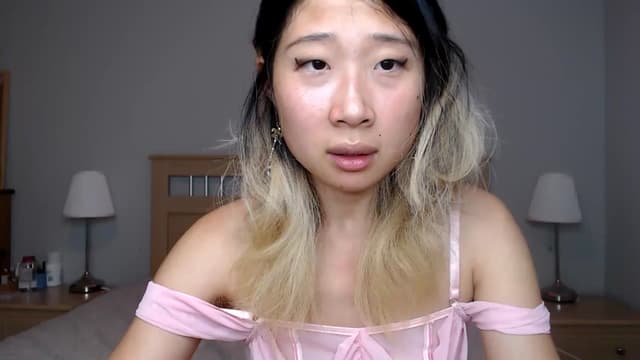 Gallery image thumbnail from Jiwoo's myfreecams stream on, 09/25/2025, 24:45 image 1 of 20