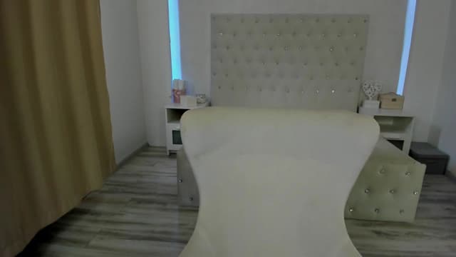 Gallery image thumbnail from Joyxs's myfreecams stream on, 03/16/2023, 12:03 image 18 of 20