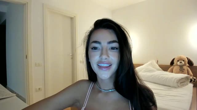 Gallery image thumbnail from Joyxs's myfreecams stream on, 04/07/2024, 23:00 image 7 of 20