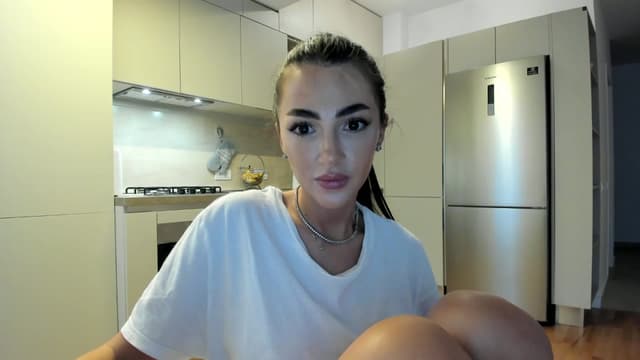 Gallery image thumbnail from Joyxs's myfreecams stream on, 10/24/2024, 15:16 image 2 of 20
