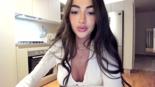 Gallery image thumbnail from Joyxs's myfreecams stream on, 10/28/2024, 24:40 image 4 of 20