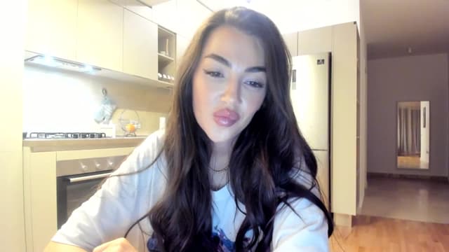 Gallery image thumbnail from Joyxs's myfreecams stream on, 10/29/2024, 23:41 image 13 of 20