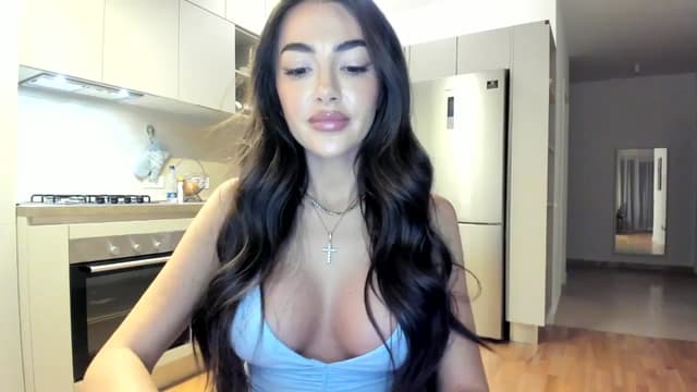 Gallery image thumbnail from Joyxs's myfreecams stream on, 10/31/2024, 24:02 image 11 of 20