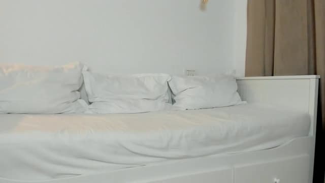 Gallery image thumbnail from Joyxs's myfreecams stream on, 05/13/2026, 21:18 image 13 of 20