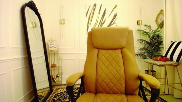 Gallery image thumbnail from K3lly's myfreecams stream on, 08/03/2025, 01:24 image 19 of 20