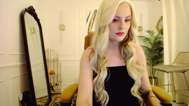 Gallery image thumbnail from K3lly's myfreecams stream on, 08/21/2025, 19:53 image 7 of 20
