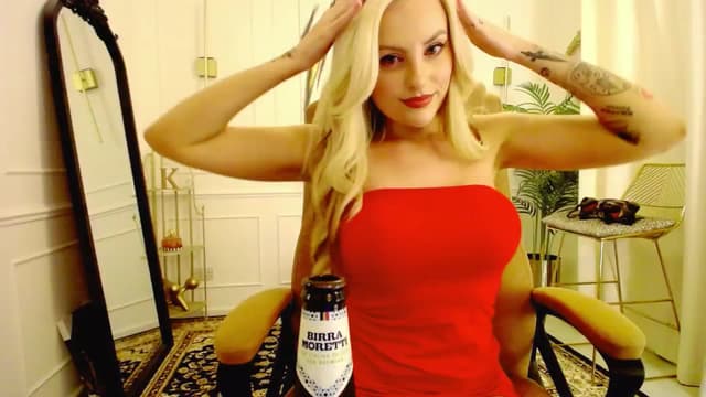 Gallery image thumbnail from K3lly's myfreecams stream on, 09/11/2025, 03:17 image 13 of 20