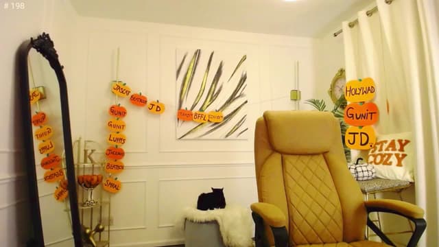 Gallery image thumbnail from K3lly's myfreecams stream on, 10/04/2025, 22:50 image 12 of 20
