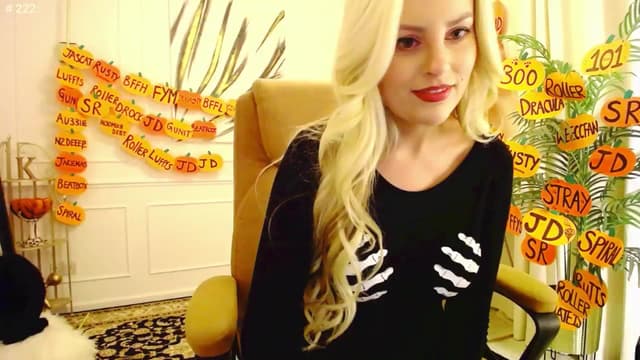 Gallery image thumbnail from K3lly's myfreecams stream on, 10/24/2025, 23:16 image 16 of 20