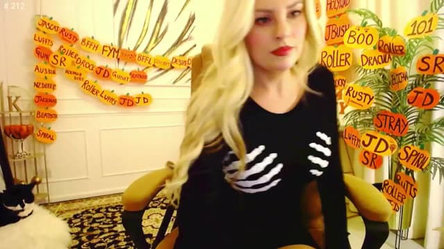Gallery image thumbnail from K3lly's myfreecams stream on, 10/25/2025, 03:36 image 19 of 20