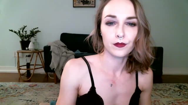 Gallery image thumbnail from K_O_A's myfreecams stream on, 11/29/2022, 05:47 image 17 of 20