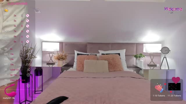 Gallery image thumbnail from KelSi's myfreecams stream on, 12/03/2023, 13:33 image 20 of 20