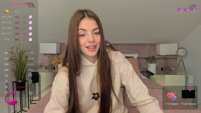 Gallery image thumbnail from KelSi's myfreecams stream on, 12/11/2023, 21:15 image 17 of 20