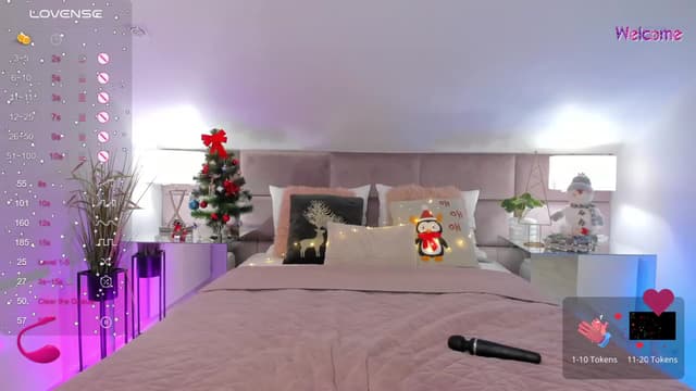 Gallery image thumbnail from KelSi's myfreecams stream on, 12/20/2023, 18:49 image 10 of 20