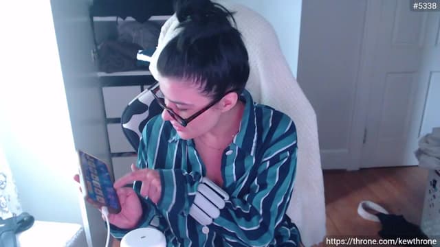 Gallery image thumbnail from Kew__'s myfreecams stream on, 07/13/2025, 20:25 image 7 of 20