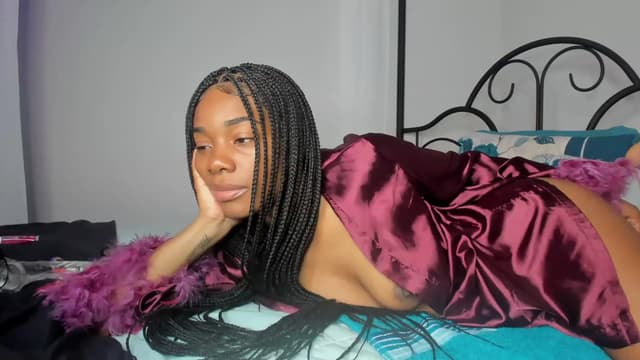 Gallery image thumbnail from Kiera's myfreecams stream on, 01/31/2023, 12:49 image 2 of 20