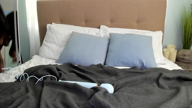 Gallery image thumbnail from Kiera's myfreecams stream on, 06/13/2025, 17:53 image 14 of 20