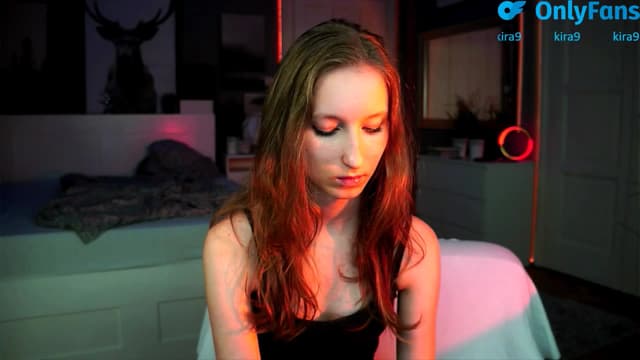 Gallery image thumbnail from Kira9's myfreecams stream on, 08/25/2025, 19:36 image 10 of 20