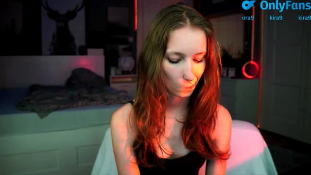 Gallery image thumbnail from Kira9's myfreecams stream on, 08/25/2025, 19:36 image 15 of 20