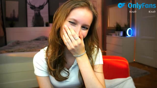 Gallery image thumbnail from Kira9's myfreecams stream on, 09/05/2025, 20:10 image 12 of 20