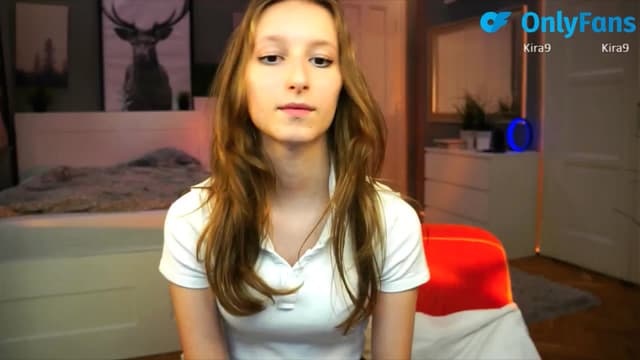 Gallery image thumbnail from Kira9's myfreecams stream on, 09/05/2025, 21:16 image 6 of 20