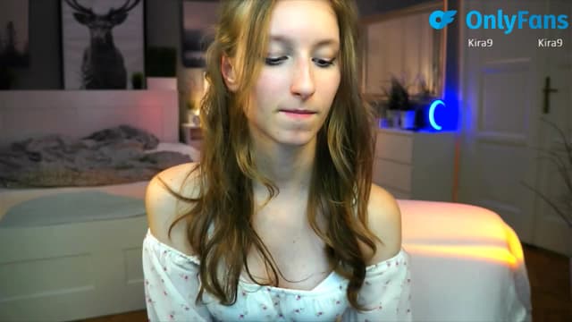 Gallery image thumbnail from Kira9's myfreecams stream on, 09/06/2025, 21:03 image 1 of 20