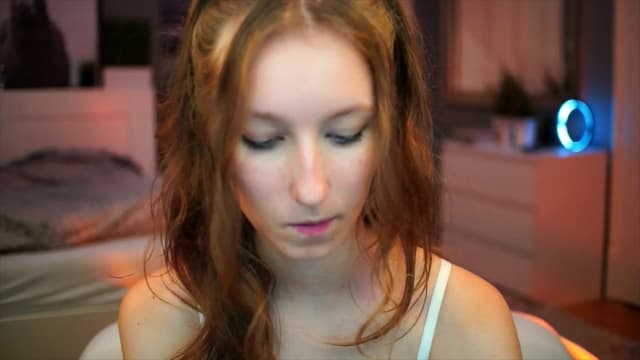 Gallery image thumbnail from Kira9's myfreecams stream on, 09/14/2025, 19:13 image 16 of 20