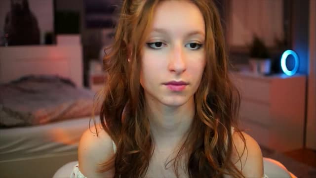 Gallery image thumbnail from Kira9's myfreecams stream on, 09/14/2025, 19:13 image 1 of 20