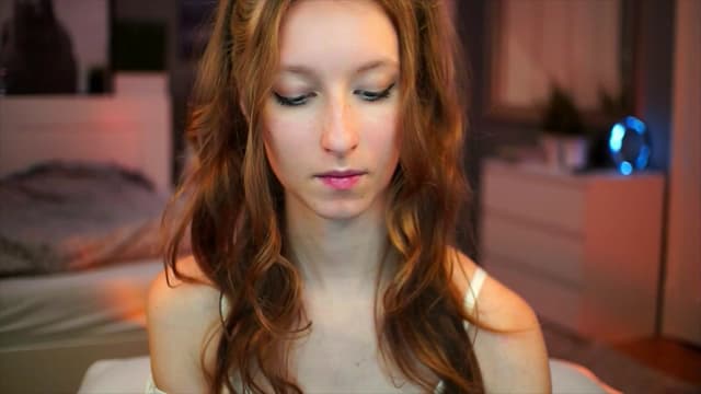 Gallery image thumbnail from Kira9's myfreecams stream on, 09/14/2025, 20:29 image 1 of 20