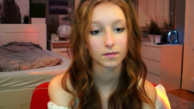 Gallery image thumbnail from Kira9's myfreecams stream on, 09/14/2025, 22:30 image 7 of 20