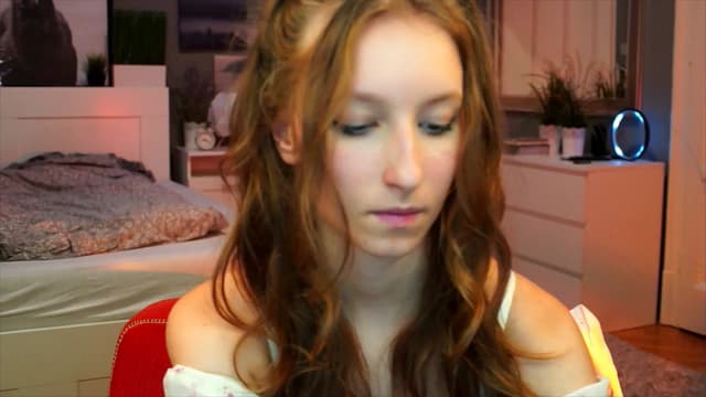 Gallery image thumbnail from Kira9's myfreecams stream on, 09/14/2025, 22:30 image 1 of 20