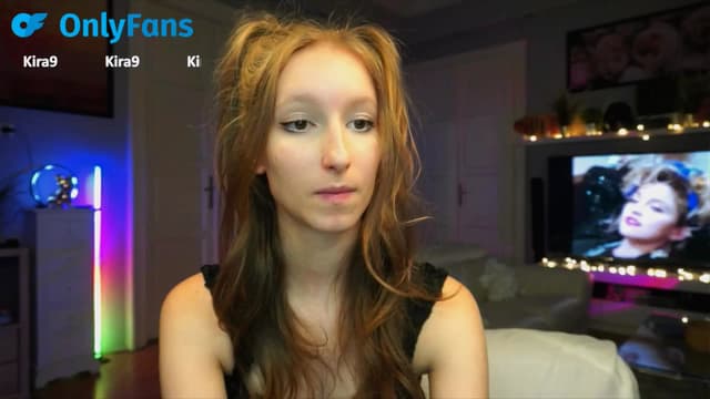 Gallery image thumbnail from Kira9's myfreecams stream on, 09/19/2025, 18:13 image 19 of 20