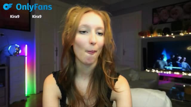 Gallery image thumbnail from Kira9's myfreecams stream on, 09/19/2025, 18:13 image 18 of 20