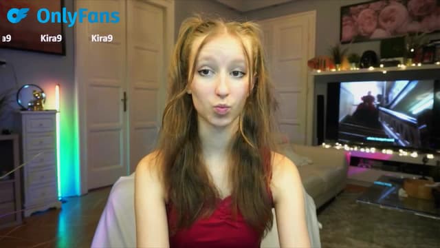 Gallery image thumbnail from Kira9's myfreecams stream on, 09/21/2025, 19:25 image 8 of 20