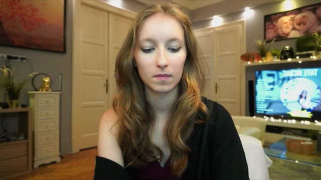 Gallery image thumbnail from Kira9's myfreecams stream on, 09/26/2025, 19:33 image 20 of 20